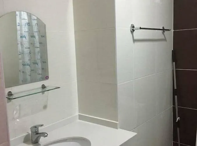 Fully Furnished Unit In Mandaue City, With Fast Wifi And Cable Tv *
