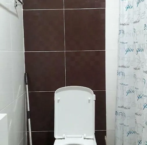 Fully Furnished Unit In Mandaue City, With Fast Wifi And Cable Tv *