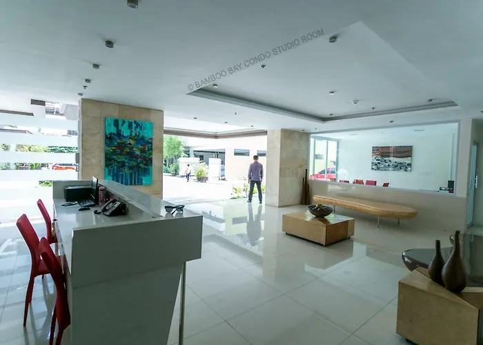 Fully Furnished Unit In Mandaue City, With Fast Wifi And Cable Tv Apartment